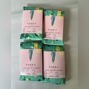 Serra Women’s Soft Leggings (4) St. Patrick’s Day Packs Size Small Same pattern